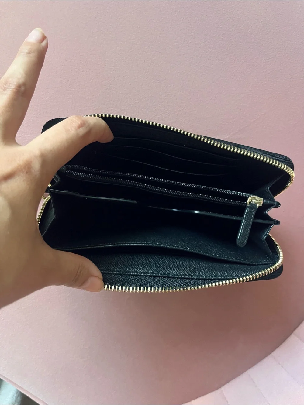 Michael Kors Black Saffiano Zip-Around Wristlet